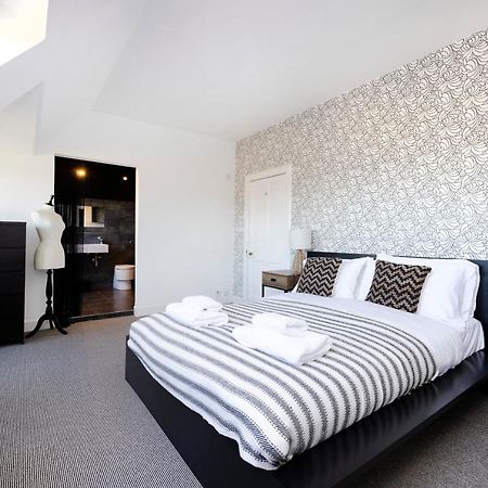 Ferienwohnung Joivy Delightful Flat With Parking EDI Exterior foto